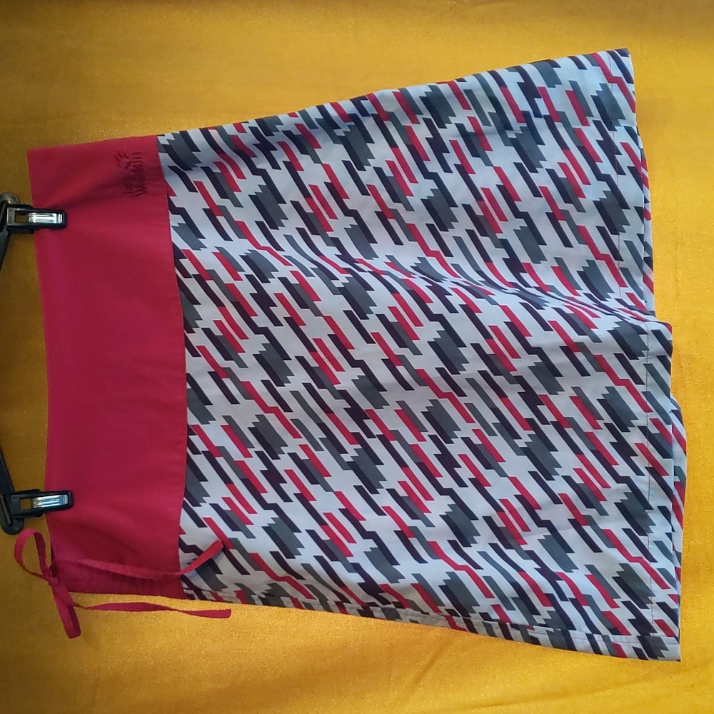Geometric Jack Wolfskin A-line skirt